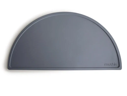 Mushie tradewinds dækkeserviet silikone